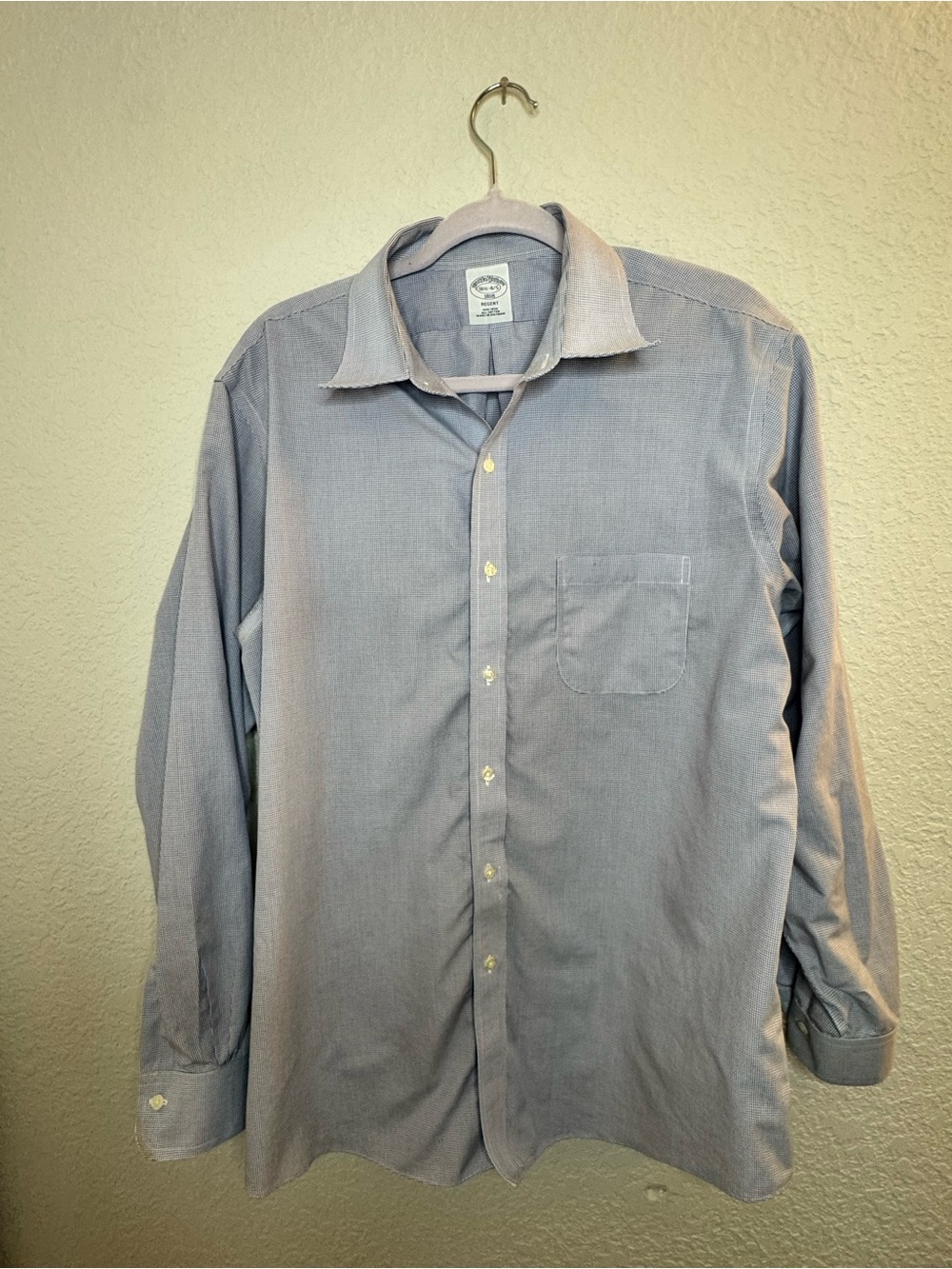 Brooks Brothers Men's Blue & White Button-Down Dress Shirt w/ Pocket